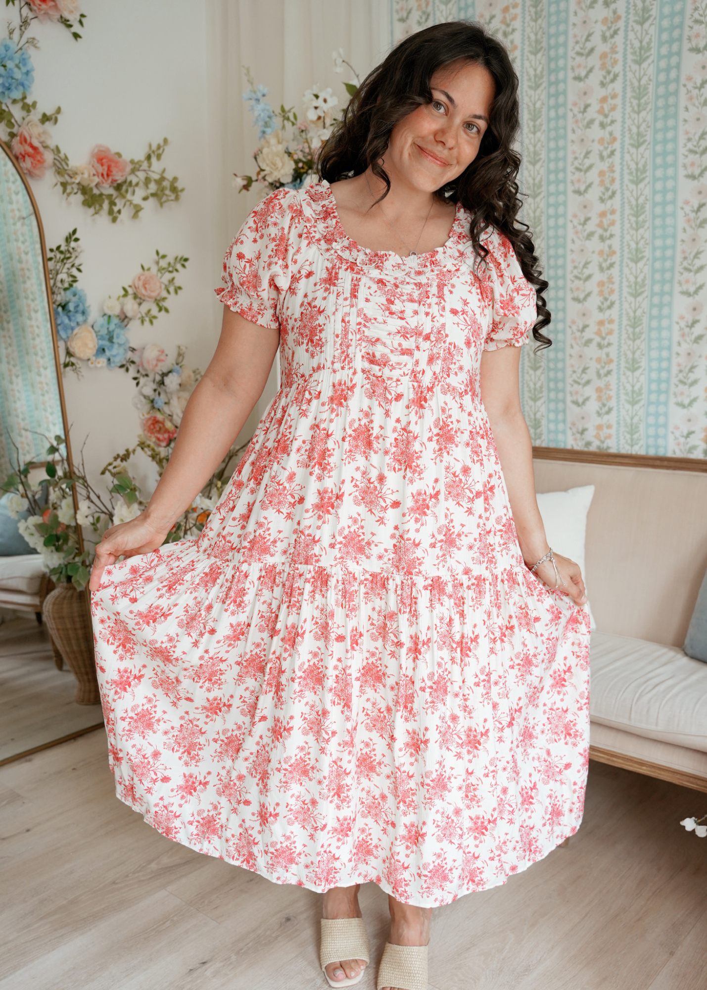mother's day midi dress red – True2you Boutique With its comfortable fit live_202404 Set:Costume Buy Abhishek Sharma Soft