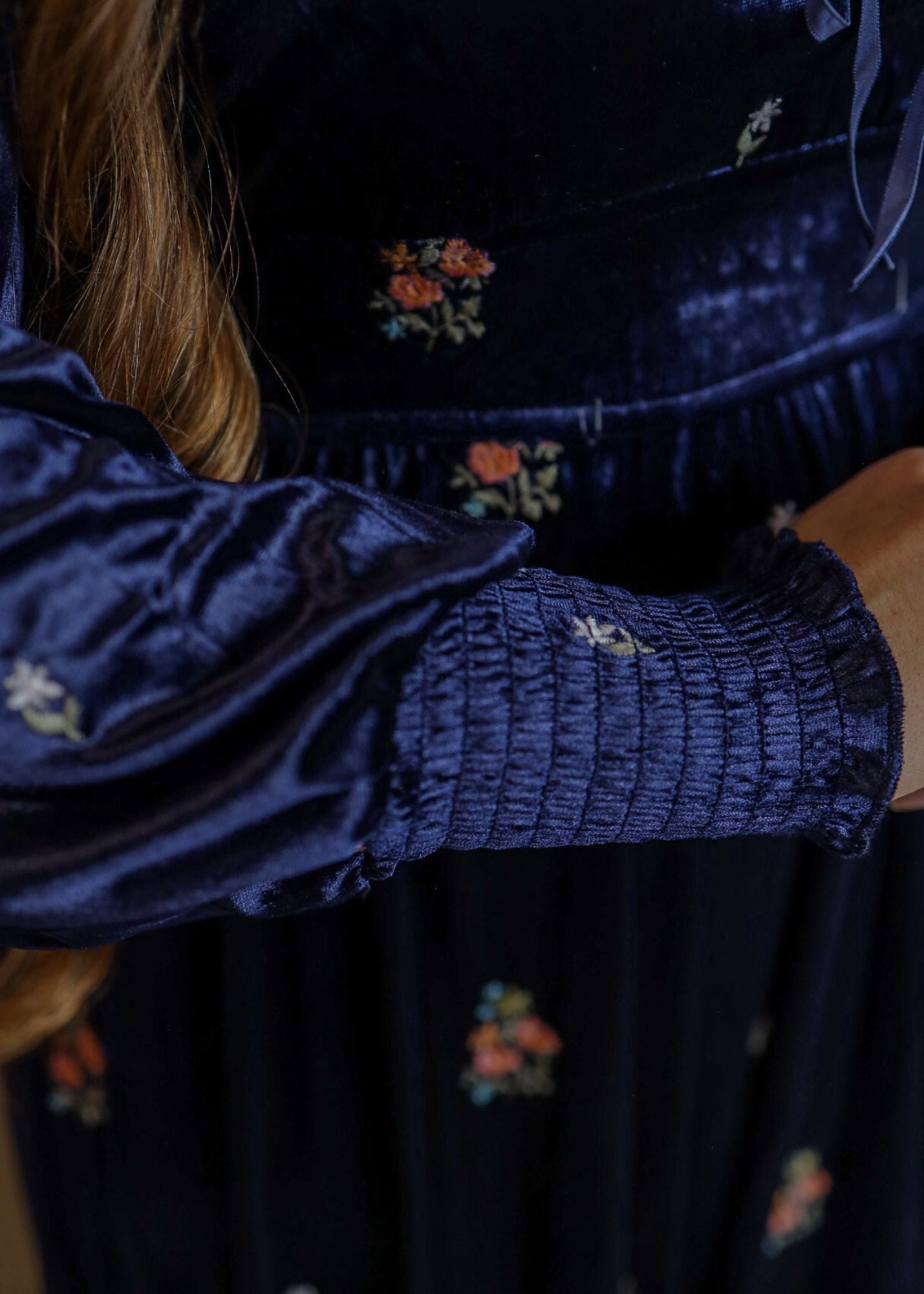 Anastasia Velvet Dress- Navy