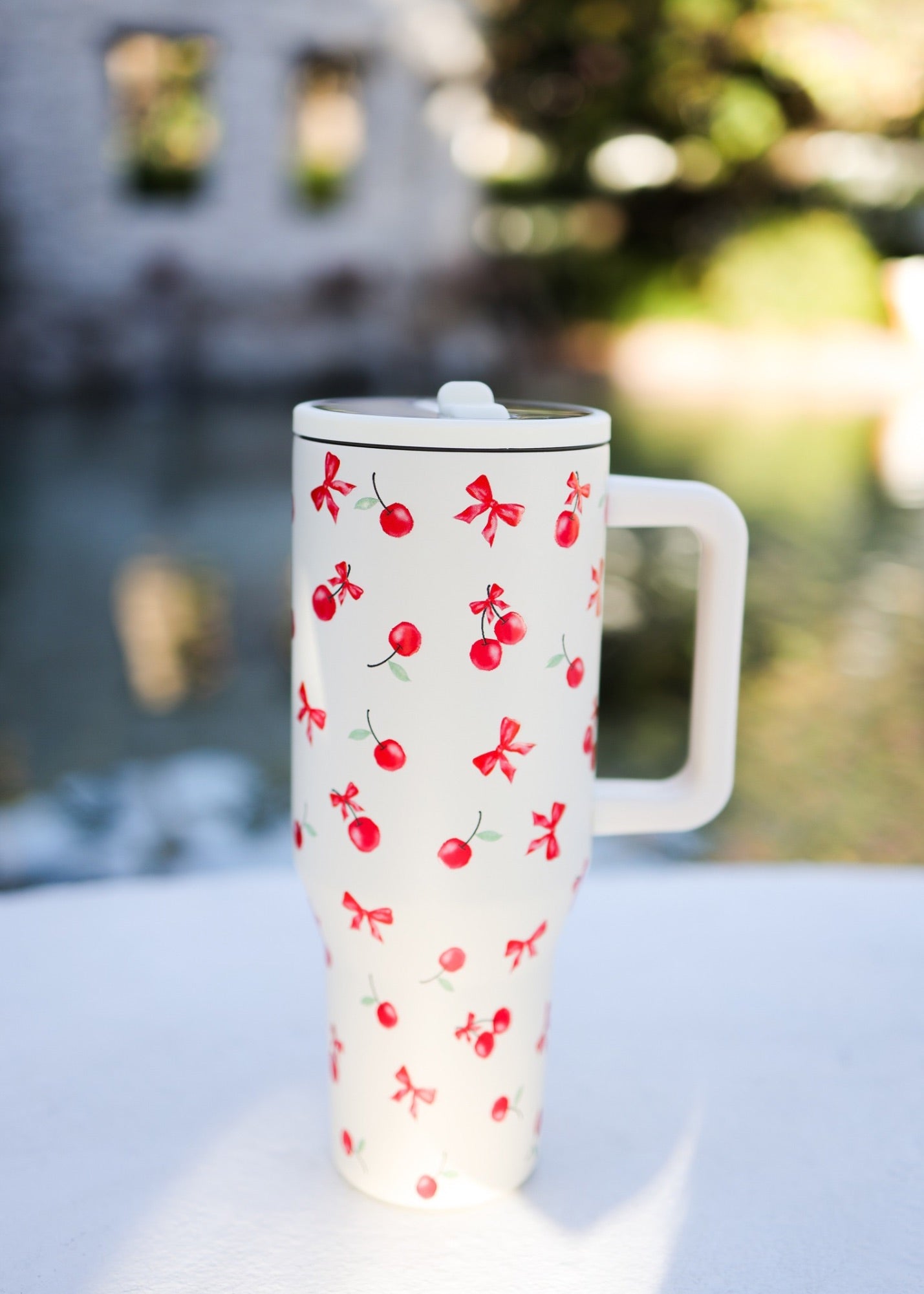 Hyrdo Tumbler